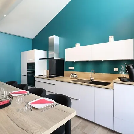 Maison De Charme Avec Balcon, Proche De Salers Et Puy Mary, Equipements Modernes, Parking Prive. - Fr-1-742-533 * Anglards-de-Salers